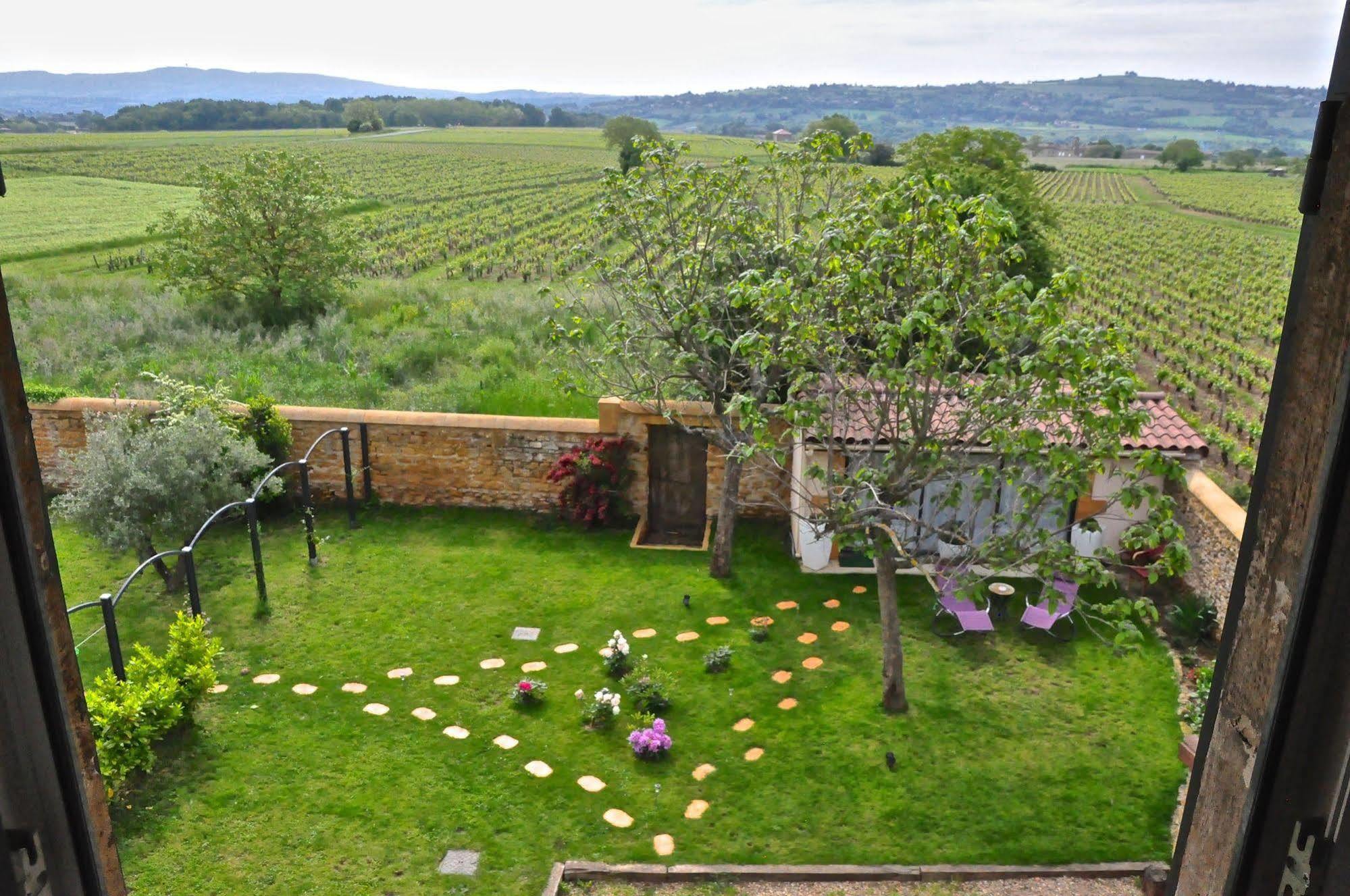Le Clos Du Cher En Beaujolais Saint-Germain-Nuelles Exterior foto